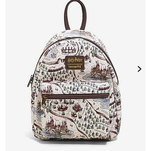 HARRY POTTER SCHOOL GROUNDS MINI BACKPACK